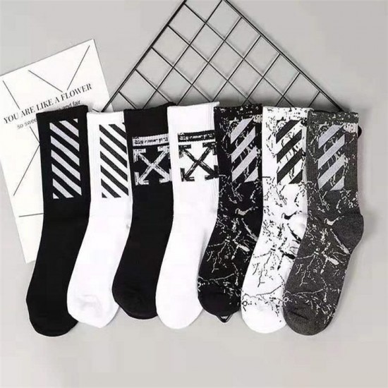 Hip Hop Breathes And Absorbs Aweat Cotton Athletic Crew Sock 2023 Trendy Custom Sport Socks For Men